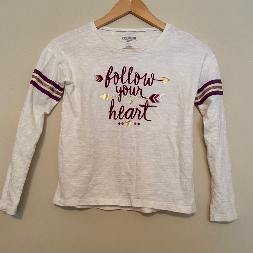 Oshkosh varsity tee Follow Your Dreams 10